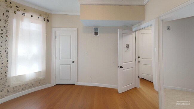 Photo - 2975 Washington St Unit 2