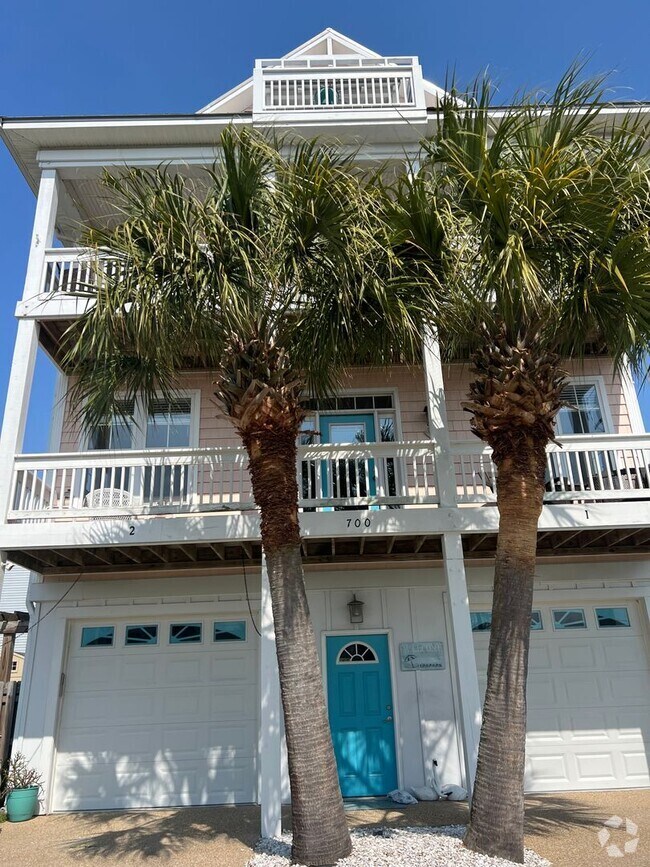 Building Photo - Carolina Beach - One Bedroom Apartment/Roo... Unit 1