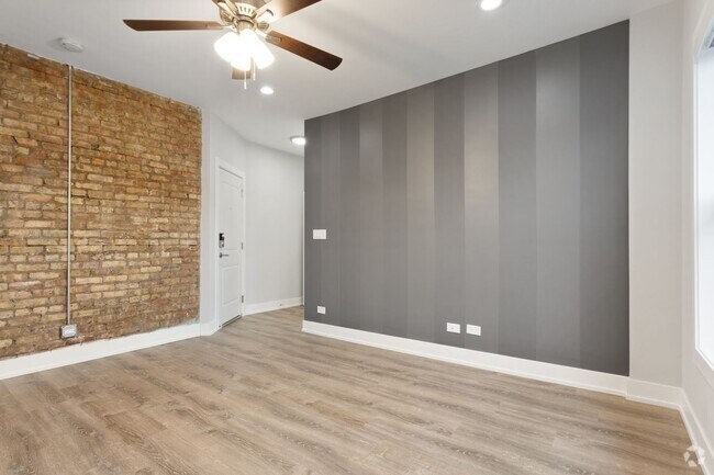 Building Photo - 1712 W Juneway Ter Rental