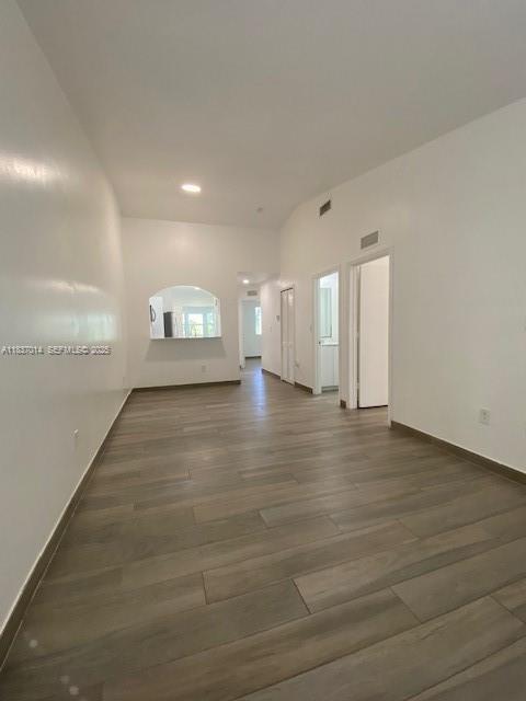 Photo - 935 NE 34th Ave Unit 202