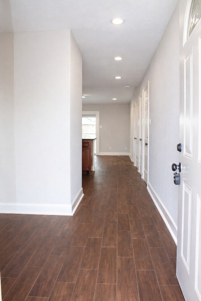 Photo - 11123 Sageview Dr