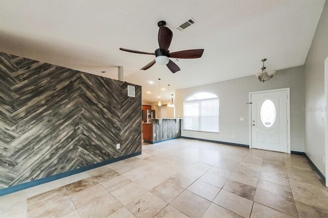 Photo - 637 Regency Way