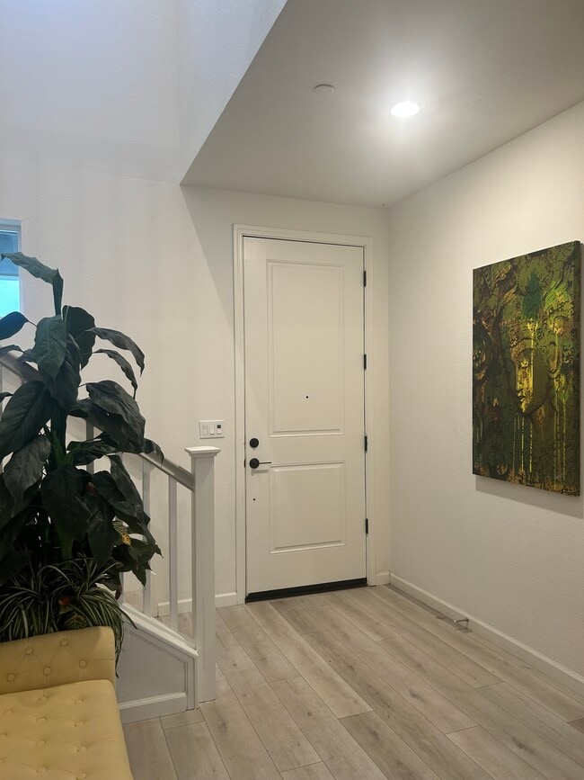 Photo - 21 Seaward Ct