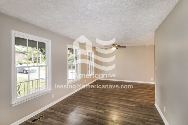 Photo - 119 Ruby Dr