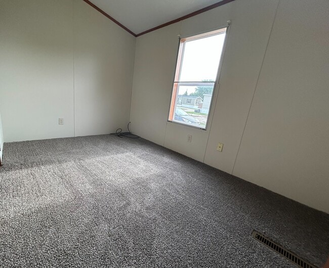 Photo - 319 Spring Park Dr