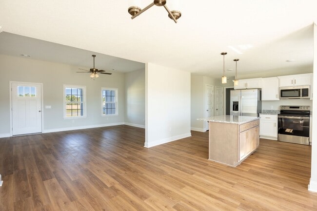 Photo - 130 Enclave Ct