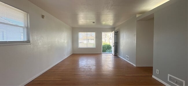 Photo - 10748 Spring Garden Dr