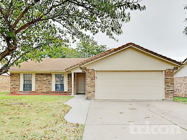 Photo - 7421 Ridge Rd W