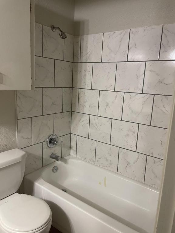 Photo - 948 S 15th St