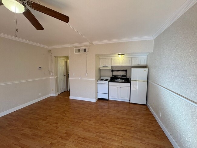 Photo - Condo in the Heart of Downtown