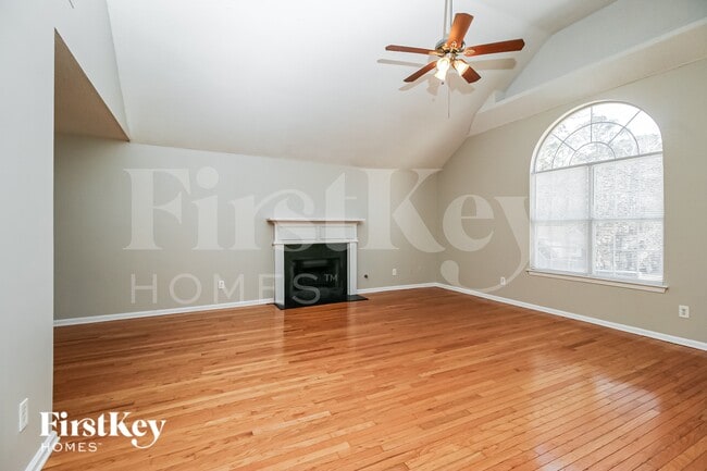 Photo - 4634 Idlewood Park