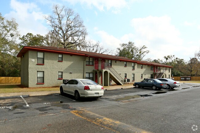 Magnolia Terrace Apartments - Magnolia Terrace Apartments