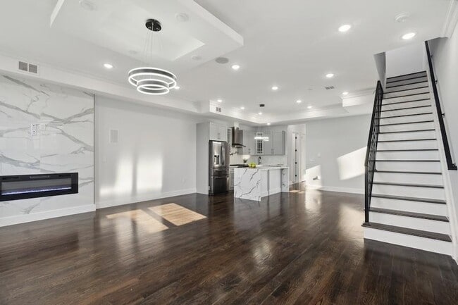 Photo - 122 Terrace Ave Unit 2