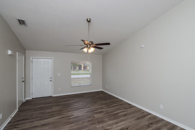 Photo - 1306 Alcazar St SE