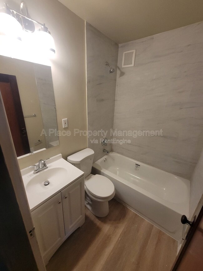 Photo - 8612 Hume Ave