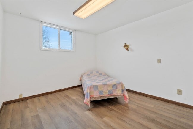 Photo - 380 S Pine St