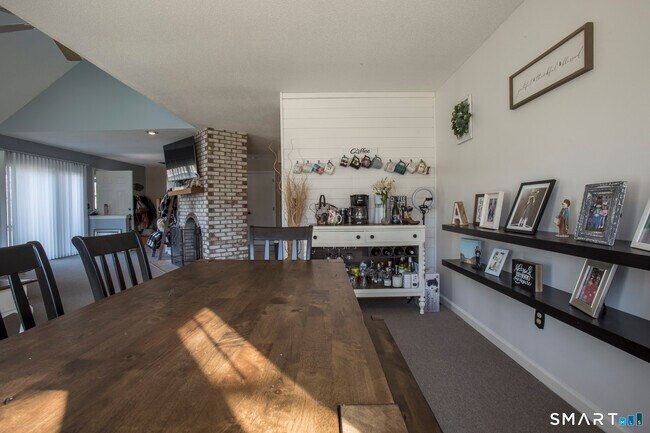 Photo - 15 B Thistle Way Unit D
