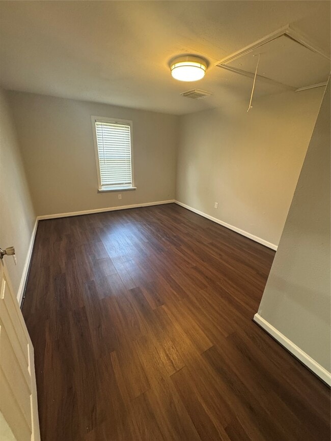 Photo - 2004 Deats Rd