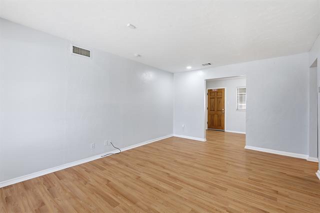 Photo - 242 W Cober Dr