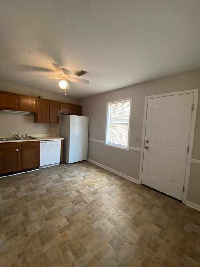 Photo - 5311 Whisperwood Ct