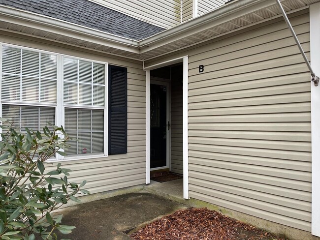 Photo - Spacious 3-Bedroom Townhome in Ballantyne Area