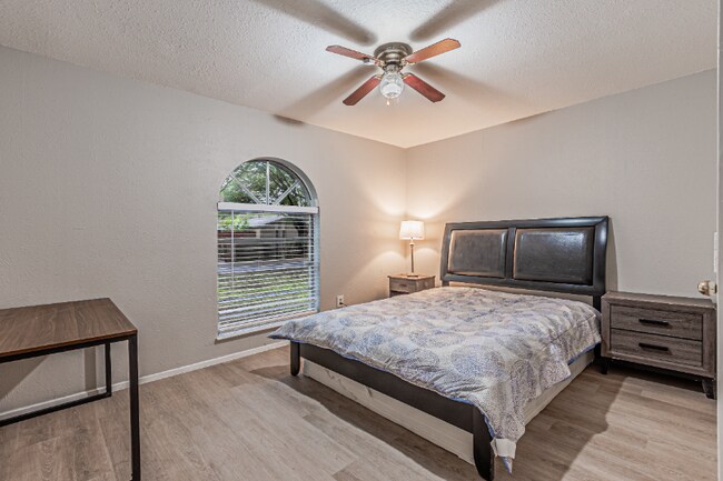 Photo - 3728 Yosemite Dr