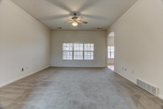Photo - 160 Cottonwood Dr