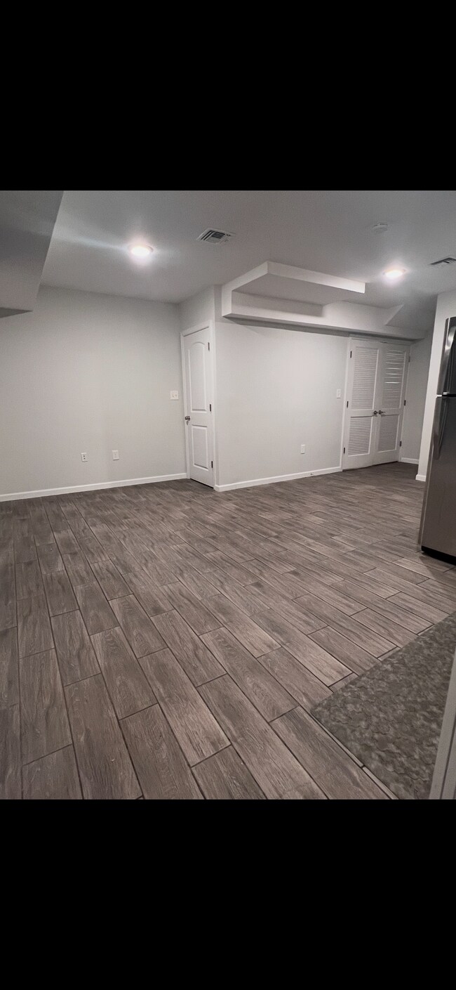 Photo - 241 Franklin St