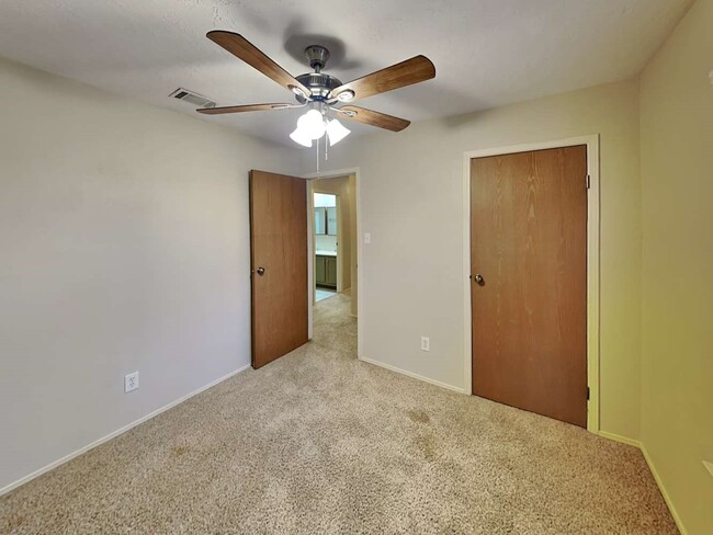 Photo - 164 Maple Branch St