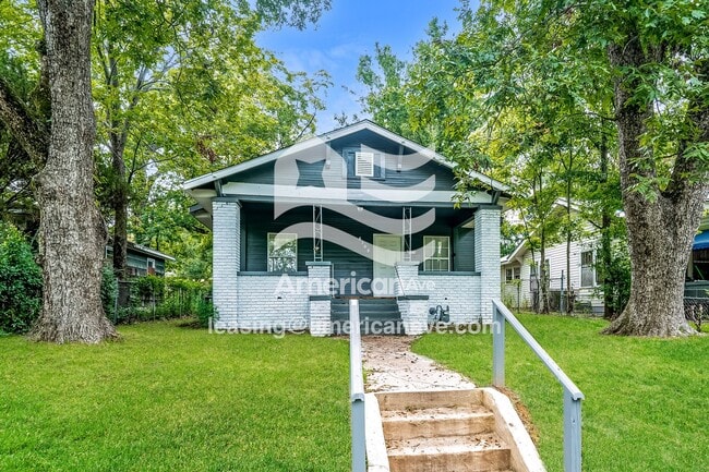 Building Photo - 8109 1st Ave S