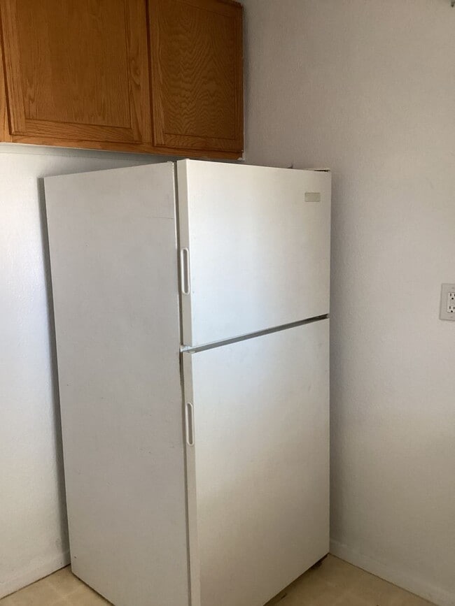 Photo - Newly Renovated 2 Bedroom, 1 bath! Located in Portales! Water Included!