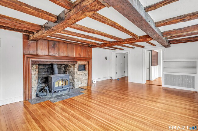 Photo - 96 Kings Hwy N