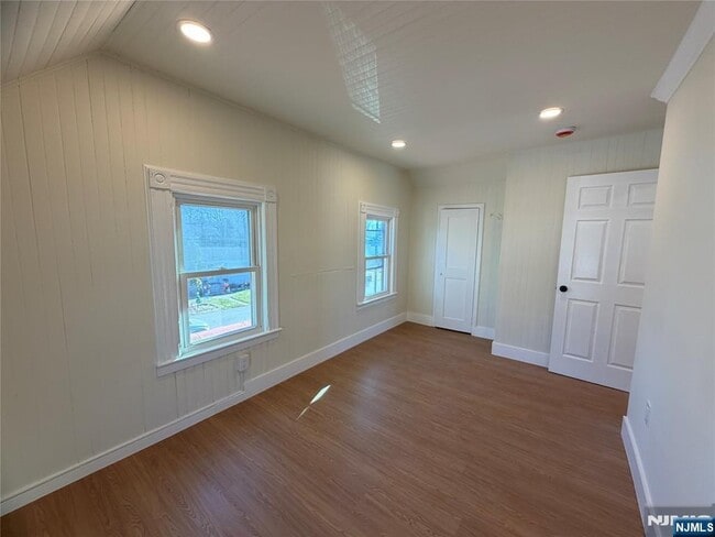 Photo - 183 Franklin St