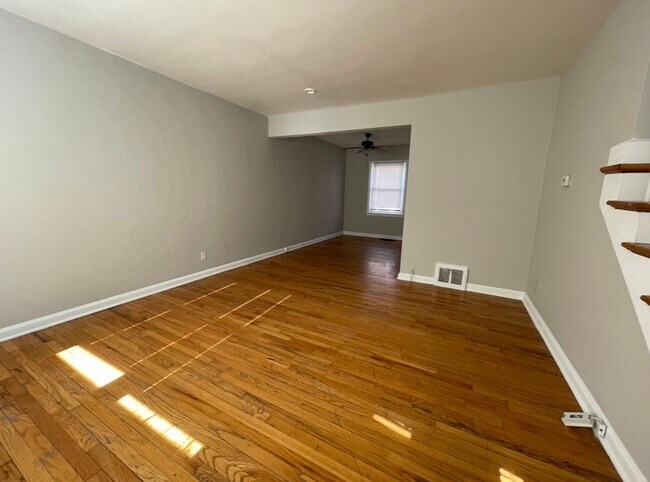 Photo - Stunning 2 Bedroom Townhome Unit 1818-6