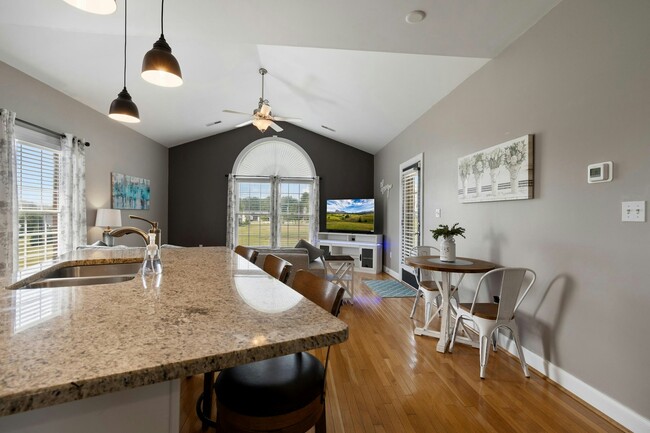 42 St Annes Ct