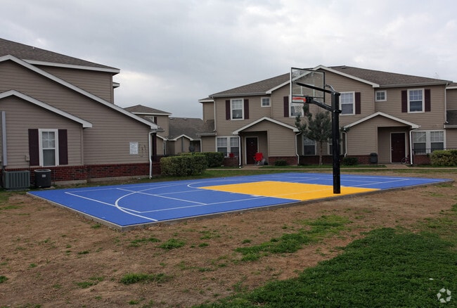 Photo - Creekside Terrace Apartments