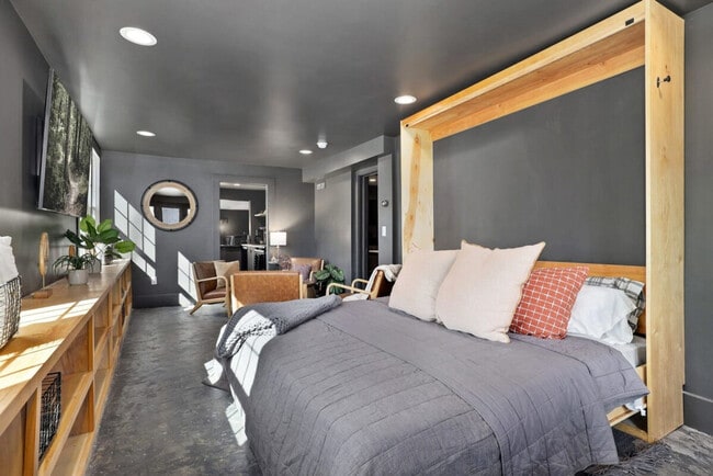 Photo - 318 E Dickson St Unit ID1221823P