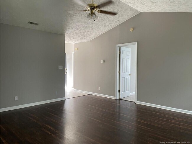 Photo - 108 Longleaf Pines Dr