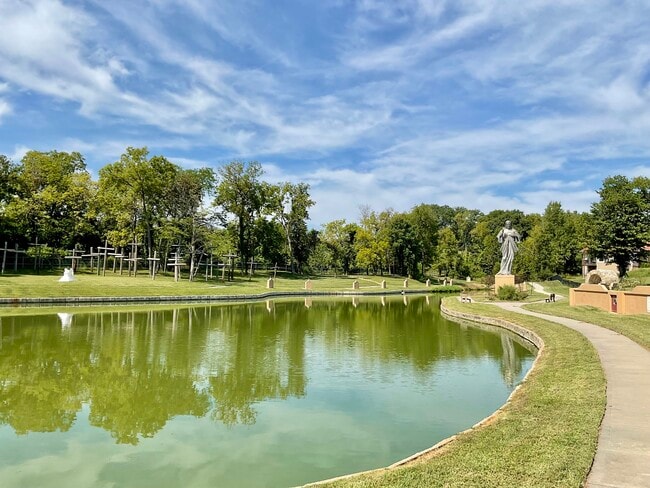 Walk to Devine Mercy Park