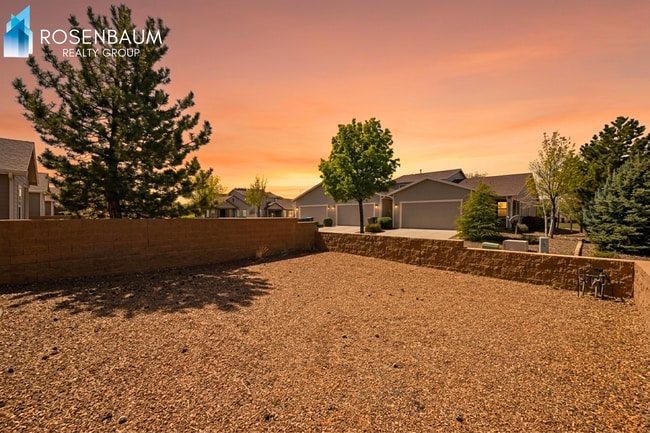 Photo - Beautiful 3-bedrooms, 2-baths home in the Stoneridge community!