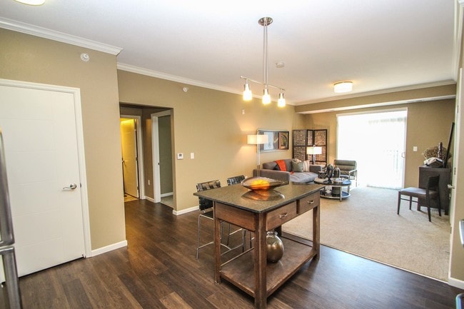 La cocina de The Monroe - The Flats at Cedar Grove