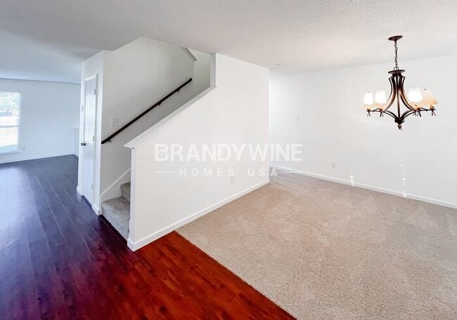 Photo - 1343 Prairie Dr