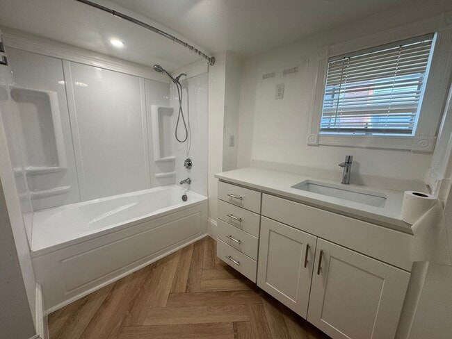 Photo - 31 Fountain St Unit 3