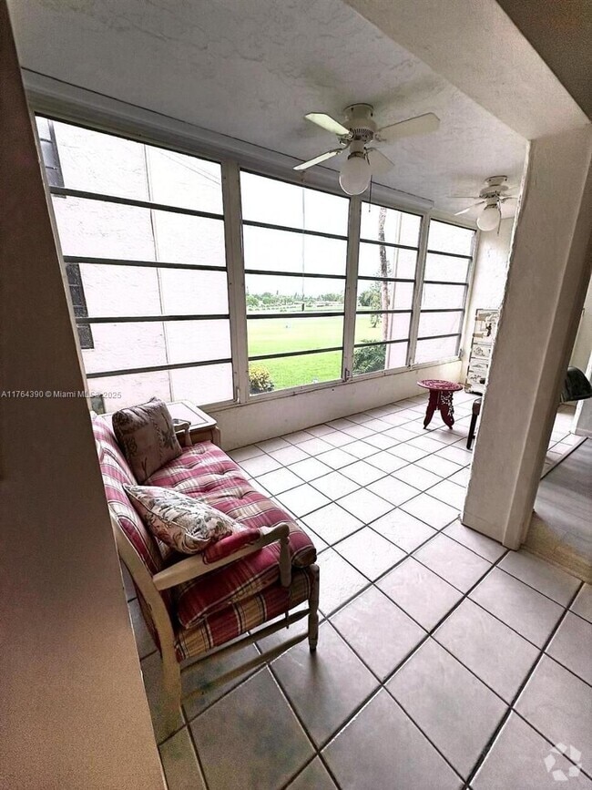 Building Photo - 3655 Boca Ciega Dr Unit 204 Rental