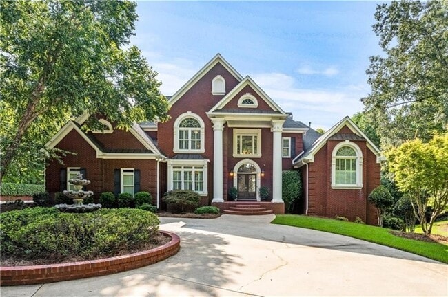 Building Photo - 124 Darwish Dr