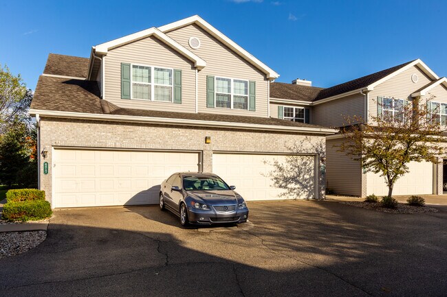 Photo - 3745 Maple Grove Dr Townhome