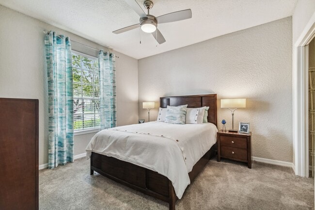 2211 Grand Isle
