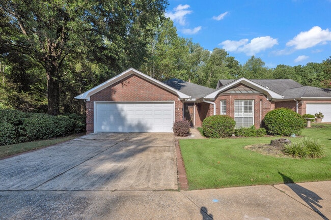 Photo - 2101 Fox Ridge Rd