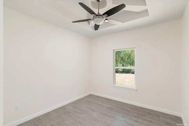 Photo - 1424 W Franklin Ave
