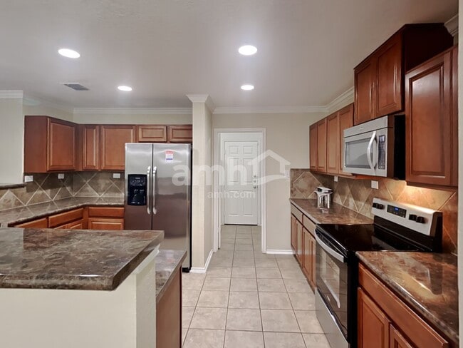 Photo - 9054 Canter Horse